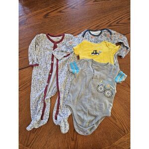 Baby Boy clothes 6-9 months Mixed Brands Lot Of 4 Pajamas Bodysuits